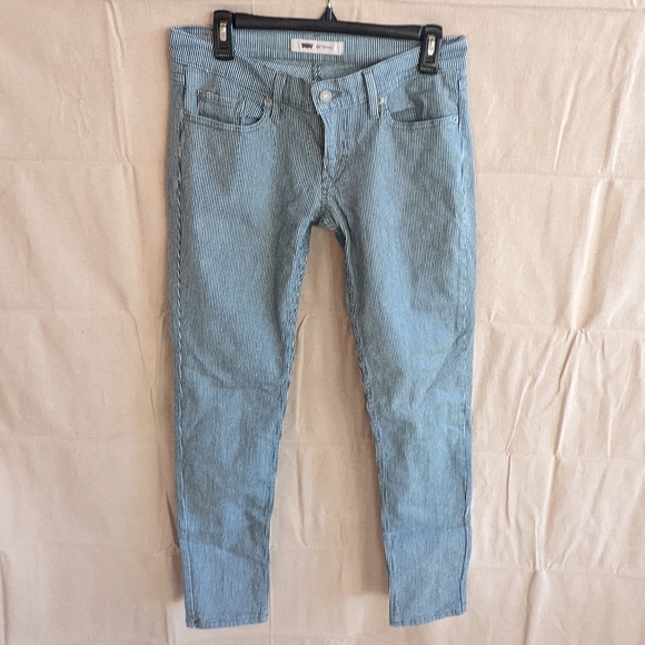 Levi's Denim - Levi's 524 Skinny Jeans, Like New, Blue Pin Stripe Denim Size 7/28